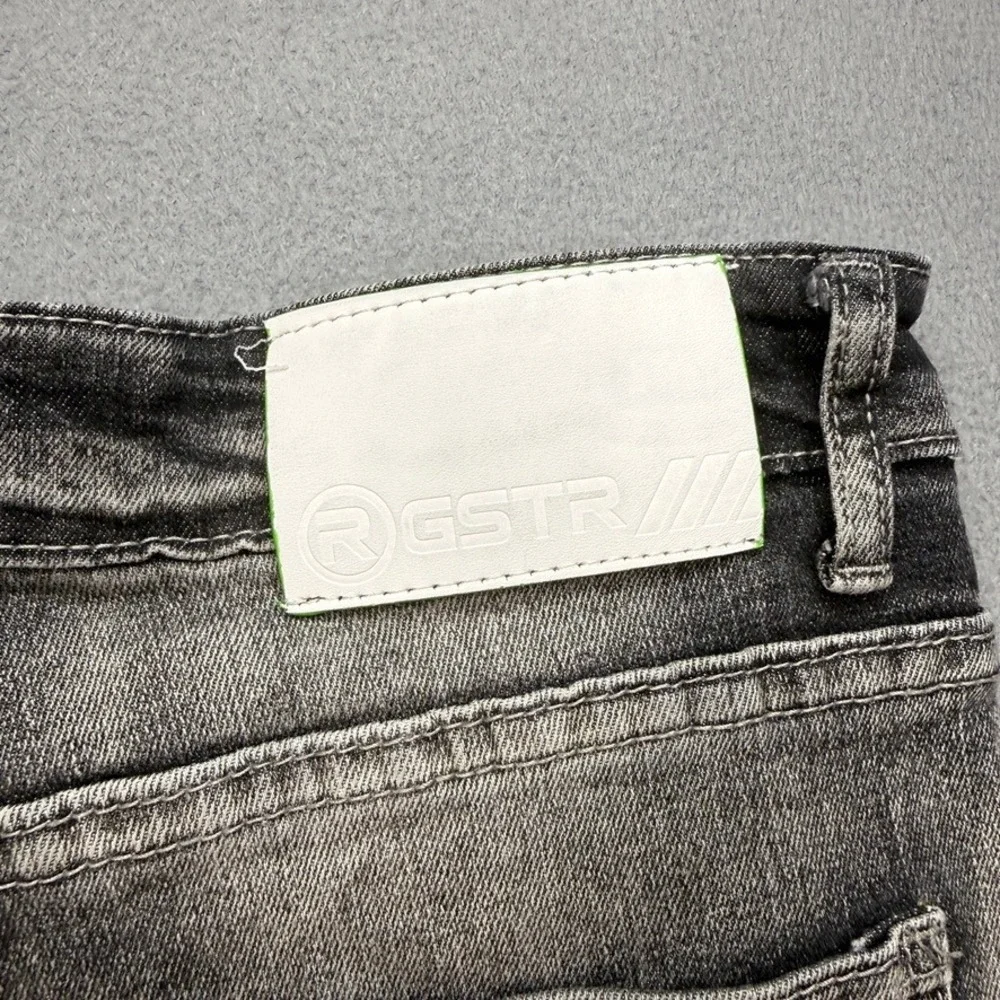 RGSTR Distressed Ripped Denim Jeans Slim Fit 34 FIT 32x30 Gray Acid Wash Street